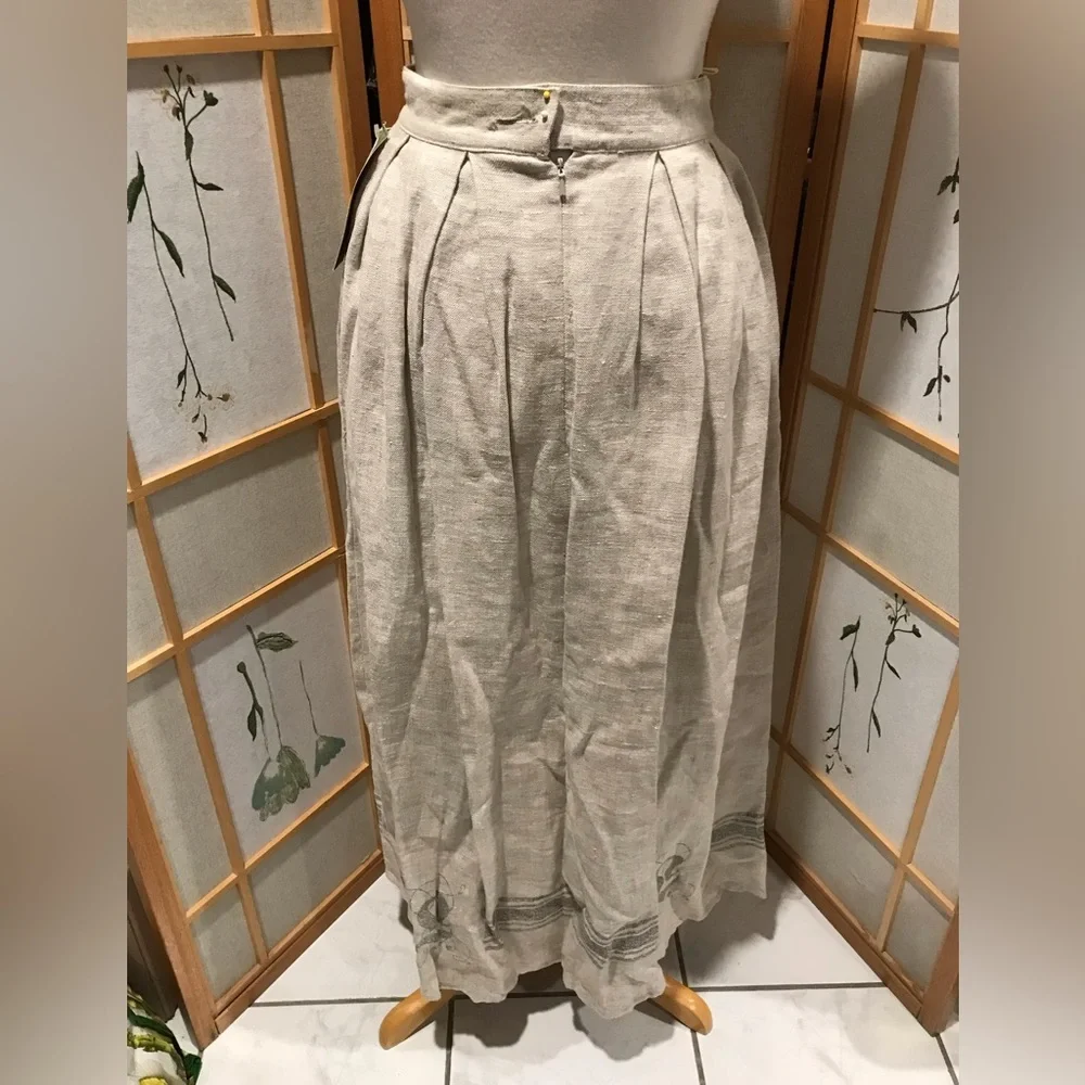 Authentic Octoberfest German Skirt. Size 36 - Picture 3 of 6